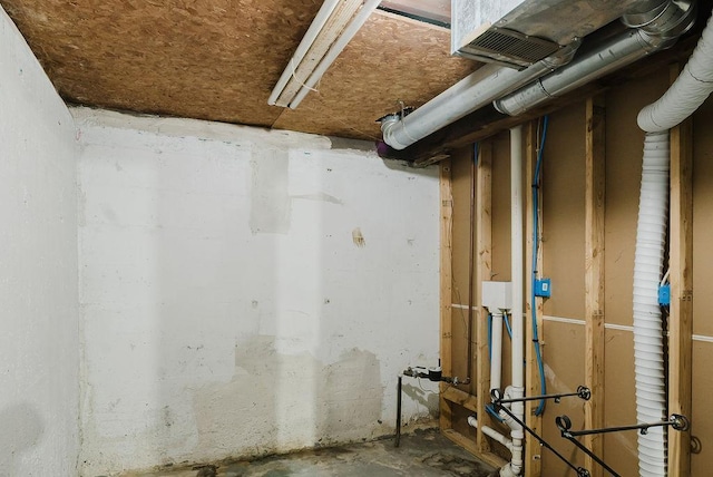 435 6th St, Cloquet, MN 55720 - view of unfinished below grade area
