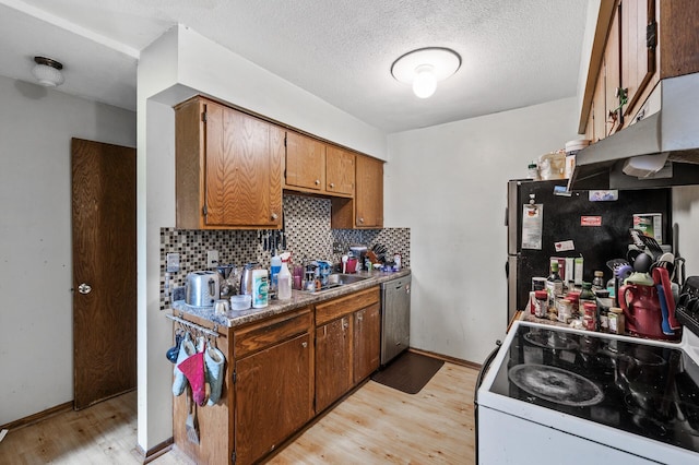 1304 Poppyseed Dr, New Brighton, MN 55112 - photo 29