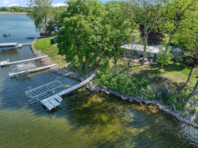 46710 Glens Beach Rd, Elysian Twp, MN 56096 - drone / aerial view of a nearby body of water