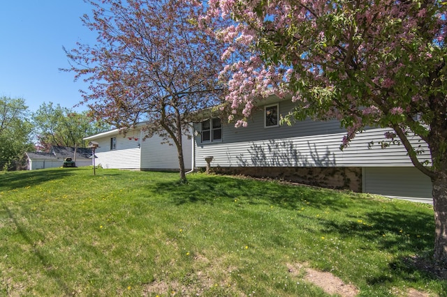 207 2nd Ave W, Balsam Lake, WI 54810 - view of front of home with a front yard