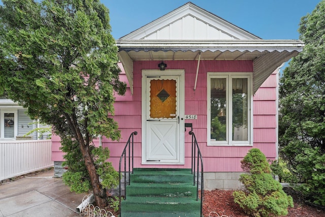 4518 Colfax Ave N, Minneapolis, MN 55412 - view of entrance to property