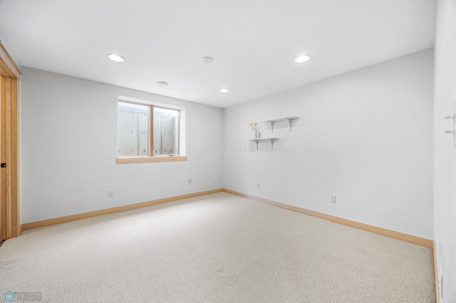 405 12th St NE, Dilworth, MN 56529 - carpeted empty room featuring baseboards and recessed lighting