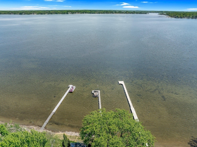 309 Shore Dr, Forest Lake, MN 55025 - aerial view of a nearby body of water