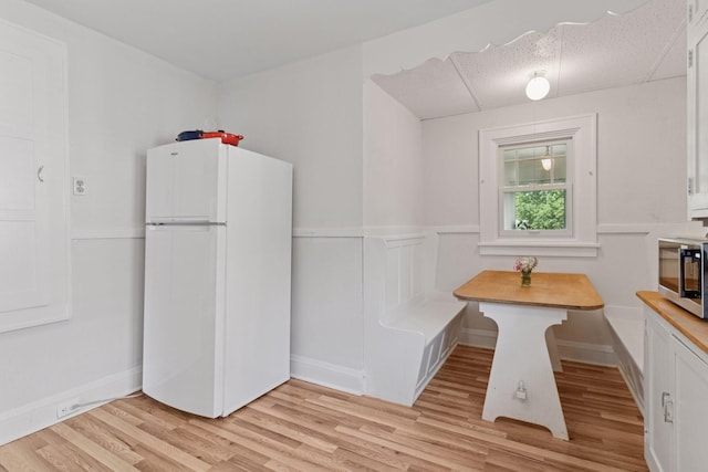 4533 Harriet Ave, Minneapolis, MN 55419 - photo 18