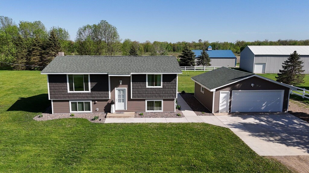 16196 Sunset Trl, Pine City, MN 55063 - photo 1