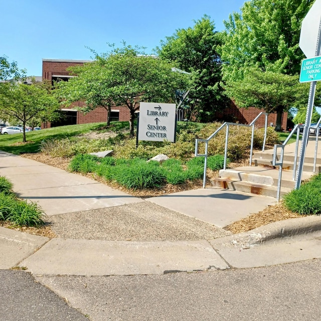 4360 Brookside Ct Unit 206, Edina, MN 55436 - view of surrounding community