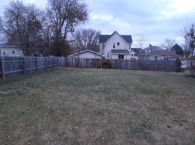 207 7th Ave S, Saint James, MN 56081 - view of yard
