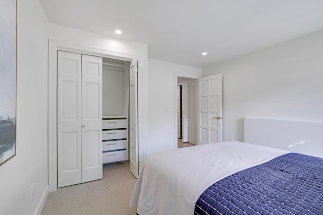 745 Virginia Shores Cir, Victoria, MN 55331 - bedroom featuring light carpet, recessed lighting, baseboards, and a closet