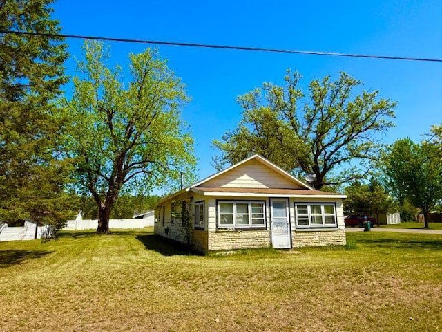65 6th Ave S, Motley, MN 56466 - view of front of home with stone siding