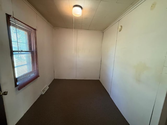 65 6th Ave S, Motley, MN 56466 - unfurnished room featuring carpet flooring