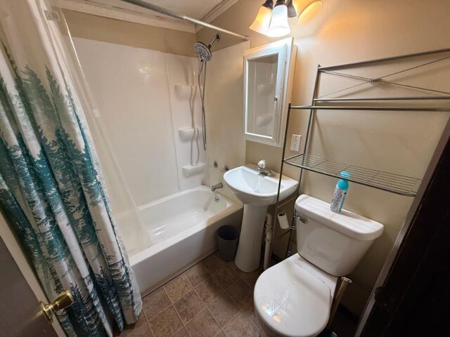 65 6th Ave S, Motley, MN 56466 - bathroom with toilet and shower / bath combination with curtain