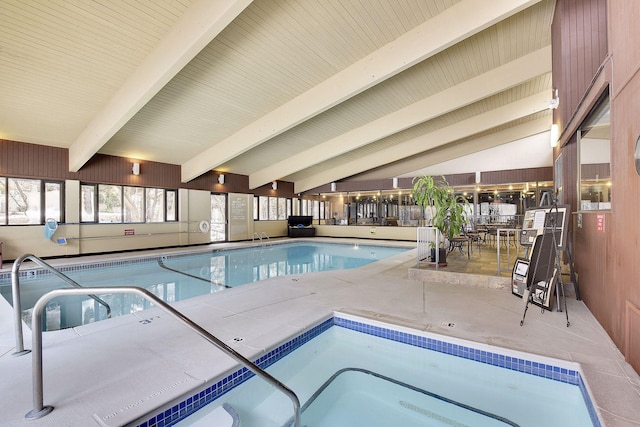 6085 Lincoln Dr Unit 123, Edina, MN 55436 - view of indoor pool