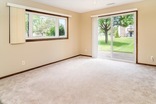 10382 Juniper Ln, Eden Prairie, MN 55347 - carpeted empty room featuring baseboards