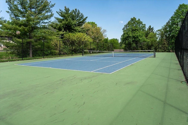 10382 Juniper Ln, Eden Prairie, MN 55347 - view of tennis court with community basketball court