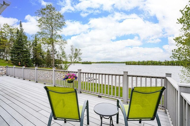23324 Tioga Beach Rd, Cohasset, MN 55721 - wooden terrace with a water view