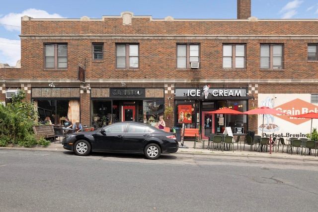 2227 Garfield Ave, Minneapolis, MN 55405 - view of commercial location featuring cooling unit