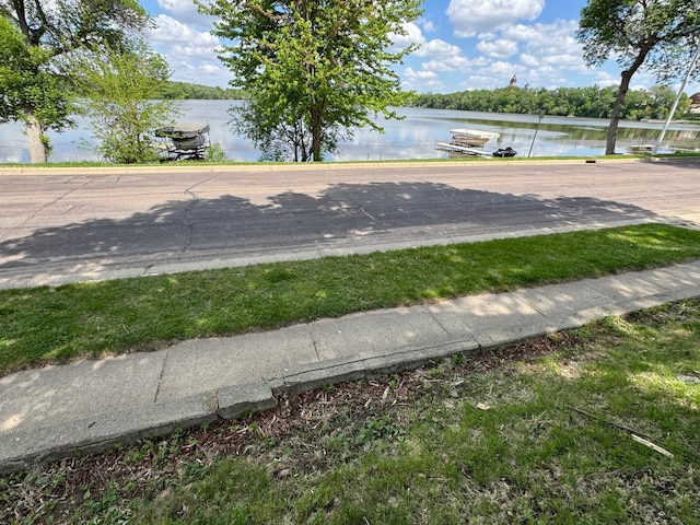 205 Lake Park Blvd, Fairmont, MN 56031 - water view