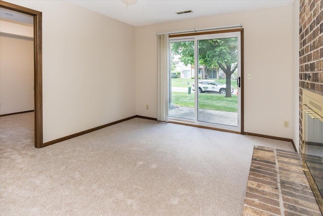 10350 Balsam Ln, Eden Prairie, MN 55347 - unfurnished living room featuring carpet flooring