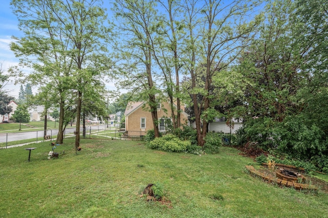 48 Jessamine Ave E, Saint Paul, MN 55117 - view of yard with a fire pit