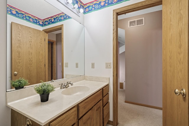 2970 Western Ave N, Roseville, MN 55113 - bathroom featuring vanity