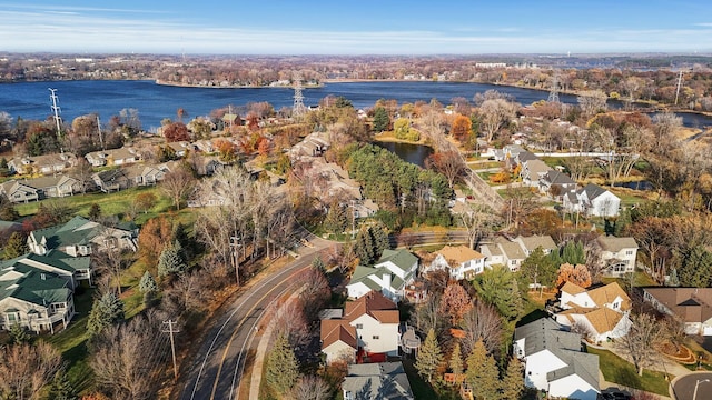 2970 Western Ave N, Roseville, MN 55113 - aerial overview of property's location featuring nearby suburban area and a nearby body of water