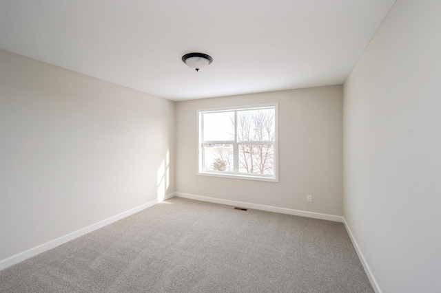 869 Greywood Blvd SW, Delano, MN 55328 - empty room with carpet flooring and baseboards