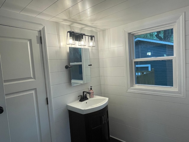 309 4th St, Marshall, MN 56258 - bathroom featuring vanity