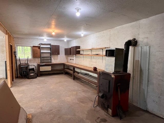 11216 State Highway 27, Beaver Twp, MN 55783 - below grade area with a workshop area