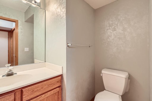 7293 Savanna Ct, Lino Lakes, MN 55014 - half bath featuring toilet and vanity