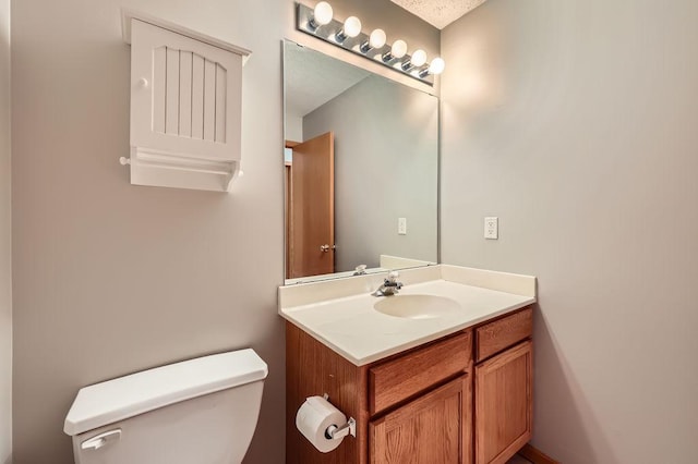 7293 Savanna Ct, Lino Lakes, MN 55014 - half bath featuring toilet and vanity