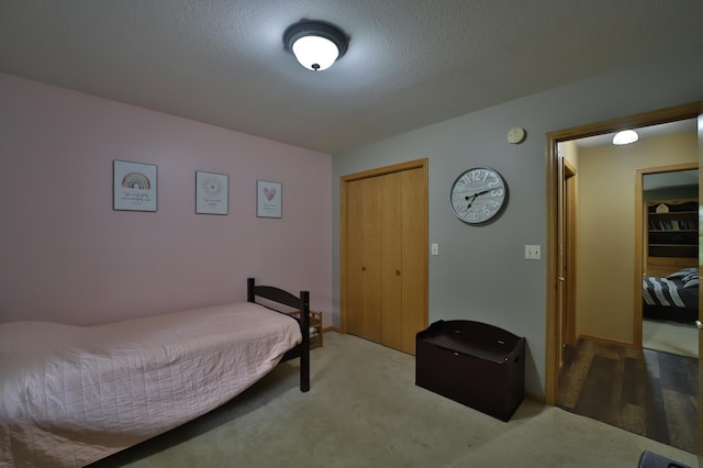 4741 Briarwood Ln, Baxter, MN 56425 - bedroom with a closet and carpet