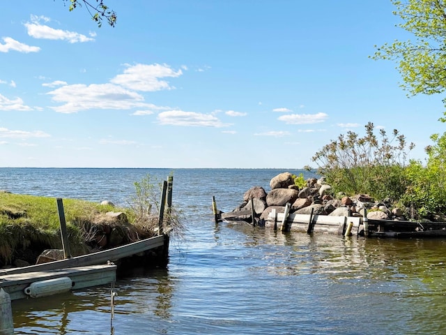 20429 326th Ave Unit 15, Isle, MN 56342 - dock area featuring a water view