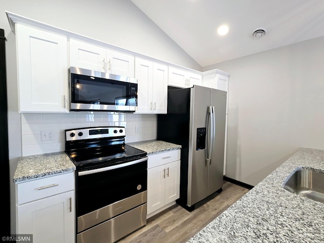 2015 Clark St, Saint Peter, MN 56082 - photo 5