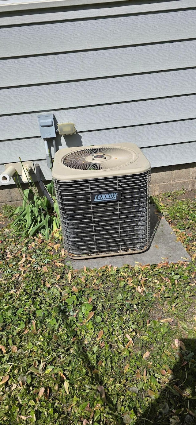 114 6th Ave, Albert Lea, MN 56007 - exterior view of central AC unit