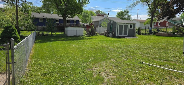 114 6th Ave, Albert Lea, MN 56007 - view of yard featuring a shed and an outdoor structure