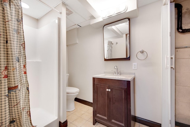 22718 Martin Lake Dr NE, Linwood Twp, MN 55092 - bathroom with vanity and a shower with curtain