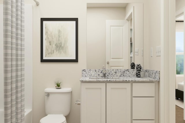 402 Redwood St N, Cambridge, MN 55008 - full bath with vanity, shower / bath combo with shower curtain, and toilet