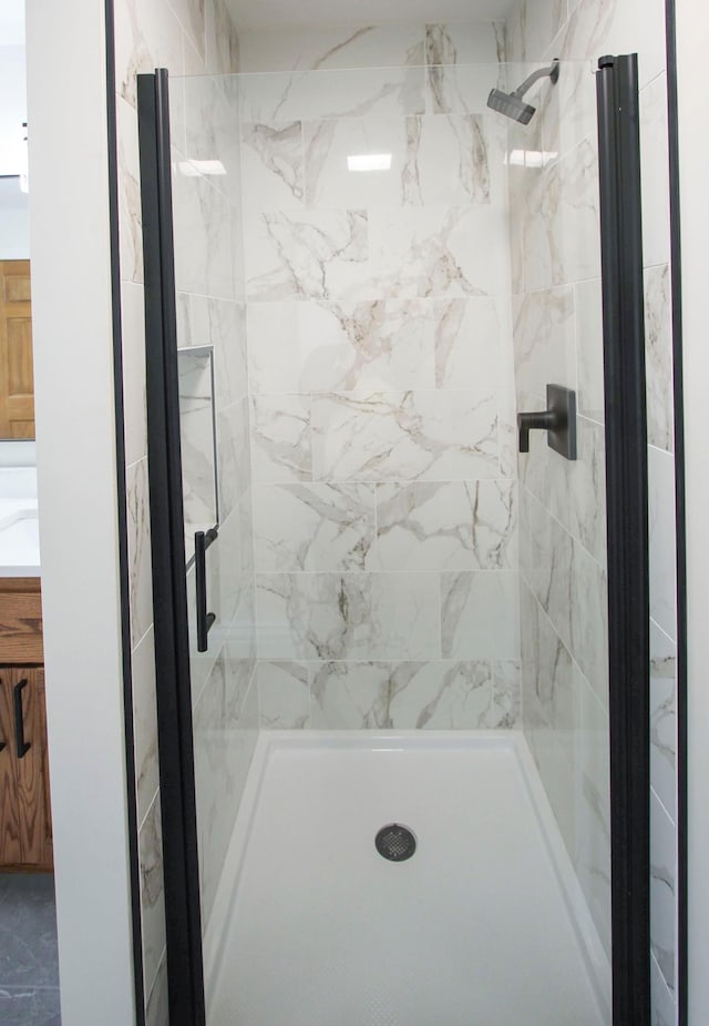 10551 Shore Dr, Merrifield, MN 56465 - full bathroom with a shower stall and vanity