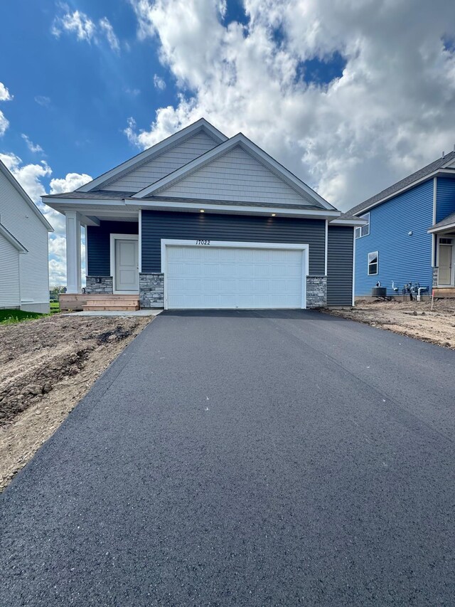 17022 Draper Way, Lakeville, MN 55044 - photo 1