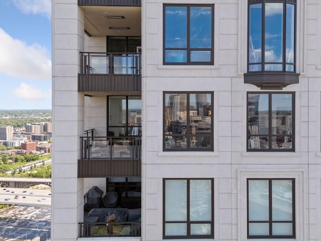 1111 River Pkwy Unit 33A, Minneapolis, MN 55415 - view of building exterior