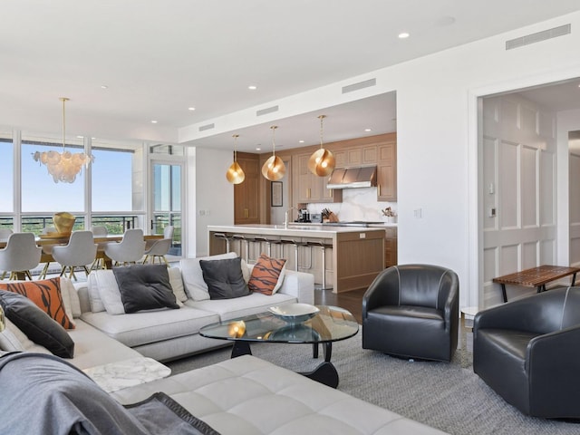 1111 River Pkwy Unit 33A, Minneapolis, MN 55415 - living area featuring recessed lighting