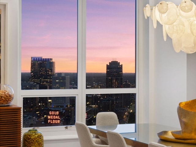 1111 River Pkwy Unit 33A, Minneapolis, MN 55415 - dining room with a view of city