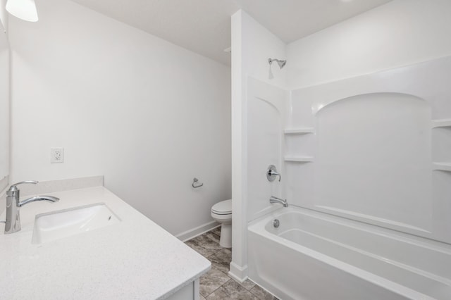 7353 Auburn Ln, Inver Grove Heights, MN 55077 - bathroom with vanity, toilet, shower / bath combination, and baseboards