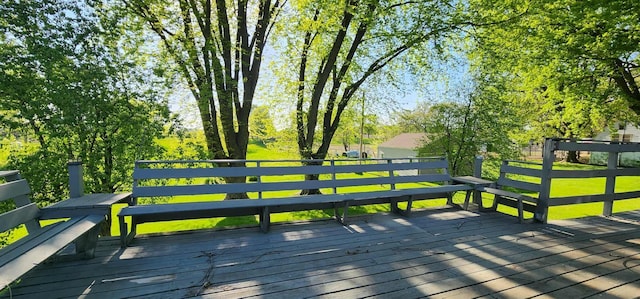 410 Wedgewood Rd, Albert Lea, MN 56007 - view of wooden deck