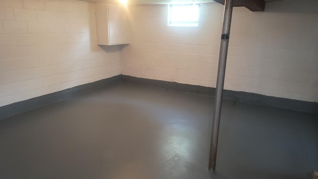 1339 Payne Ave, Saint Paul, MN 55101 - basement featuring concrete block wall
