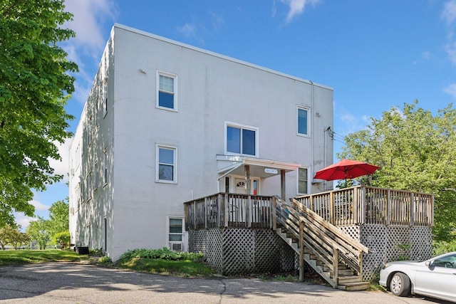 285 Cliff St Unit 4, Saint Paul, MN 55102 - rear view of house featuring stucco siding