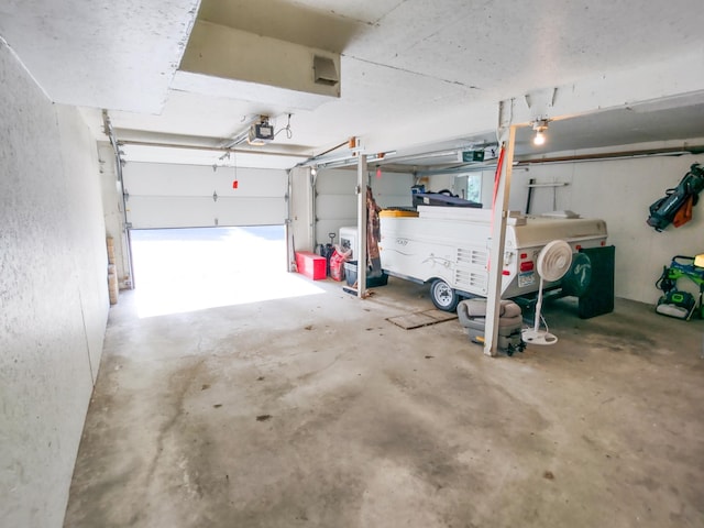 620 Maple St, Dassel, MN 55325 - garage with a garage door opener