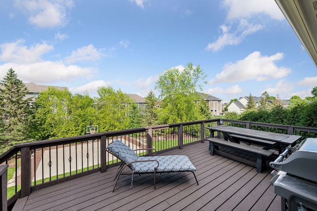 2971 Fairway Dr, Chaska, MN 55318 - wooden terrace featuring a residential view