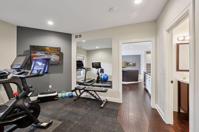 2971 Fairway Dr, Chaska, MN 55318 - workout area featuring dark wood-style floors, recessed lighting, and baseboards