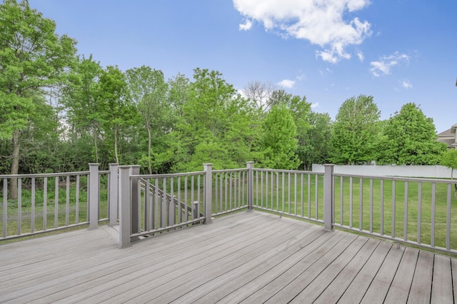 10543 Noble Cir N, Brooklyn Park, MN 55443 - deck with a lawn